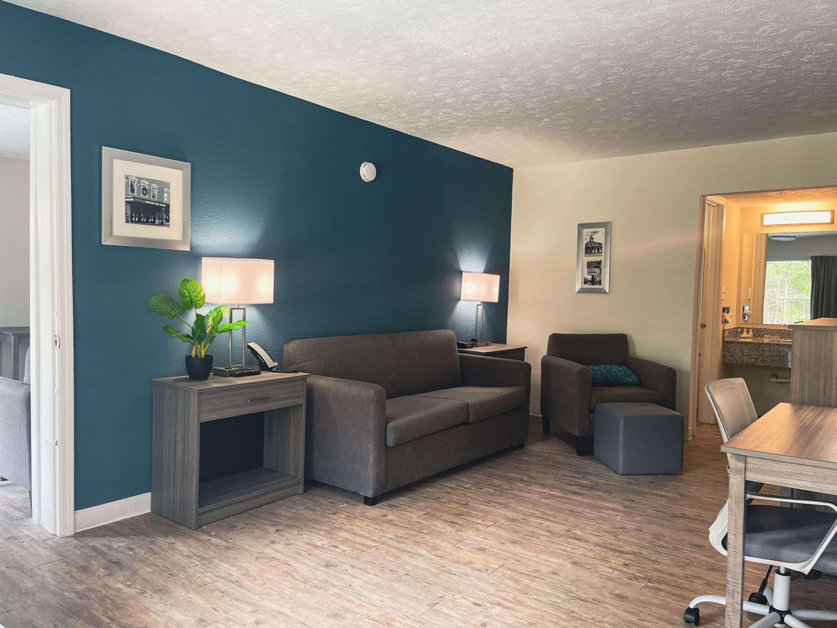 מלון Ramada By Wyndham למברטון מראה חיצוני תמונה