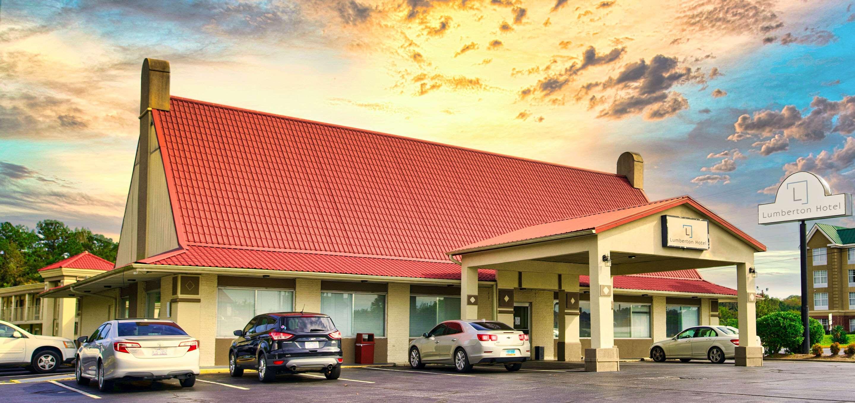 מלון Ramada By Wyndham למברטון מראה חיצוני תמונה